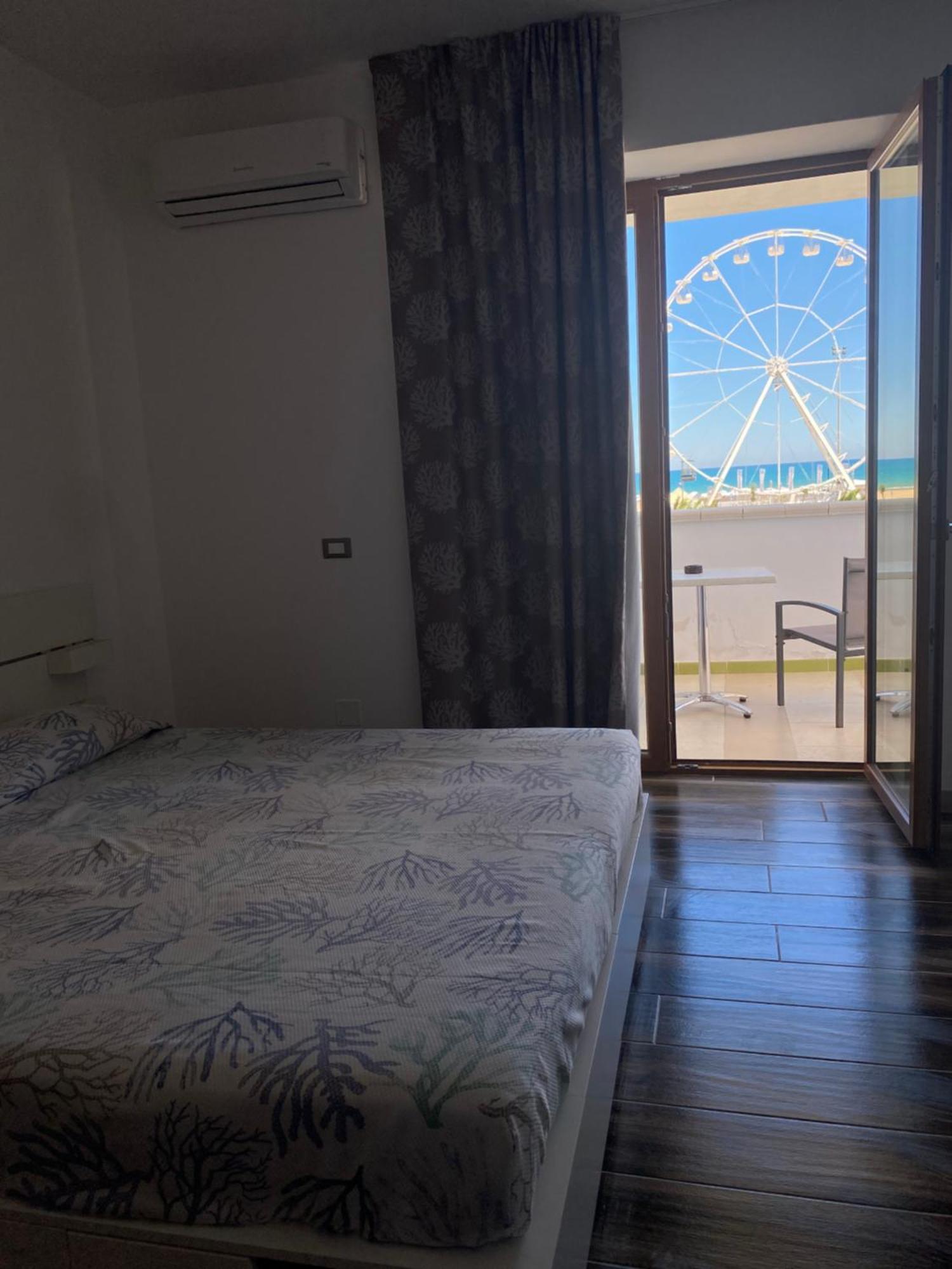 ויאסטה Manfredi Sea Room מראה חיצוני תמונה