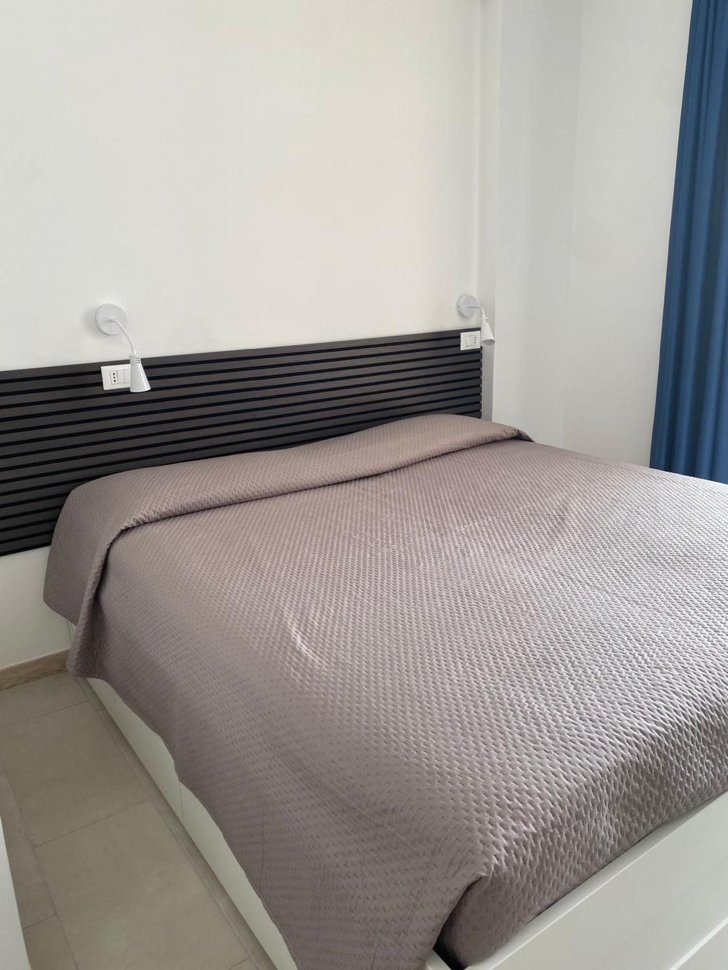 ויאסטה Manfredi Sea Room מראה חיצוני תמונה